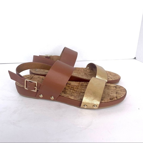 Restricted Gold and Brown Two Strap Open Toe Studded Buckle Sandal Shoes Size 6 - Picture 2 of 12
